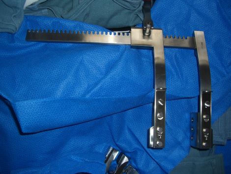 Miltex 12" spreader